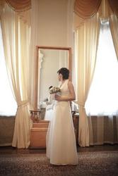 свадебное платье для миниатюрной невесты