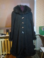 Демисезонное пальто с натуральным мехом р-р xxxl